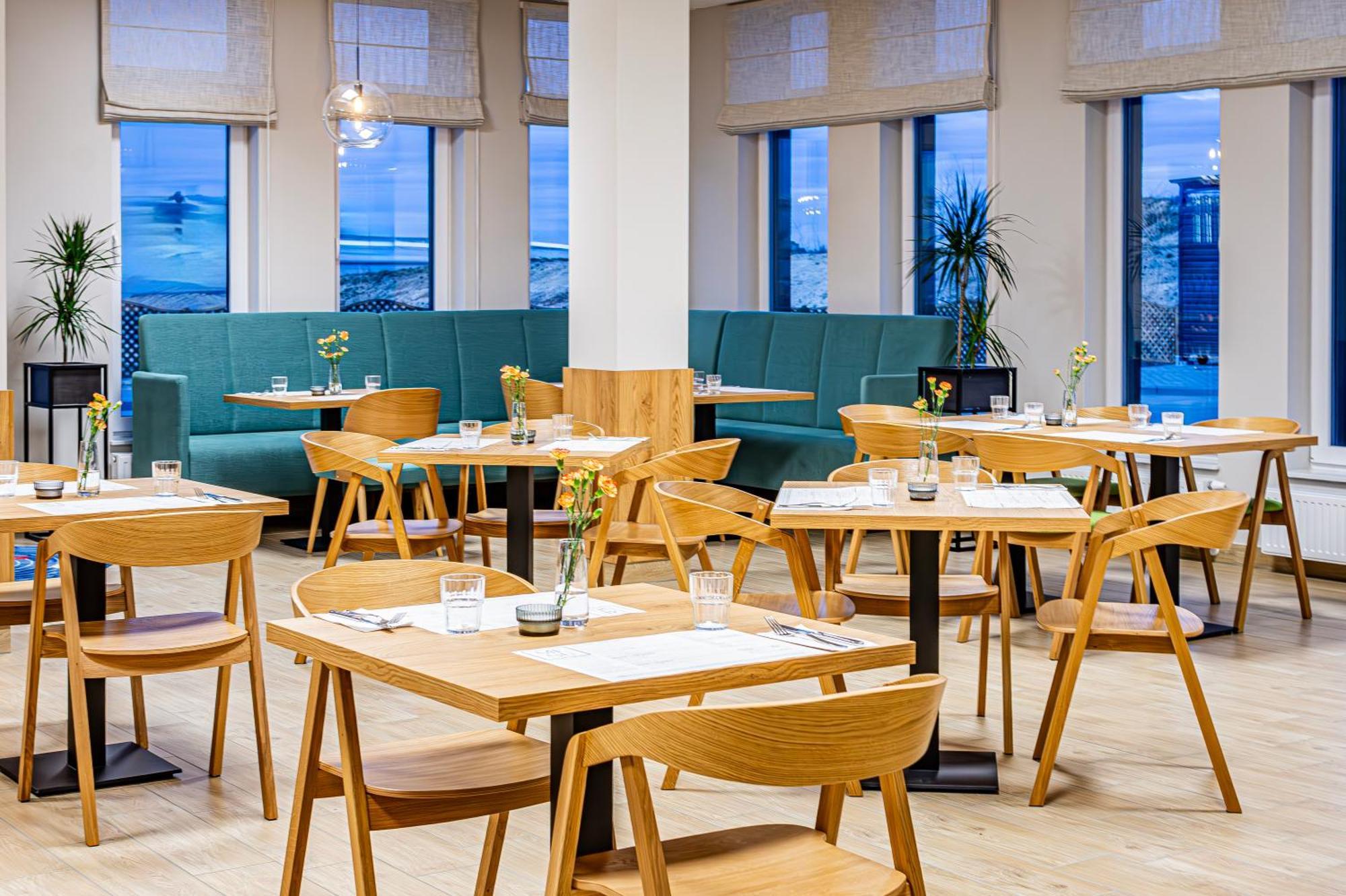 Novy Hotel Ζιελόνα Γκόρα Εξωτερικό φωτογραφία