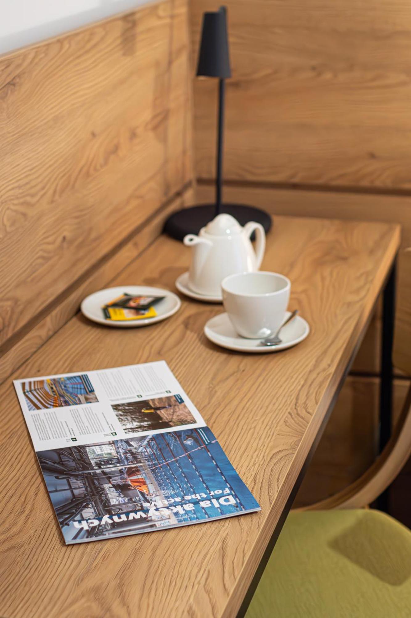 Novy Hotel Ζιελόνα Γκόρα Εξωτερικό φωτογραφία